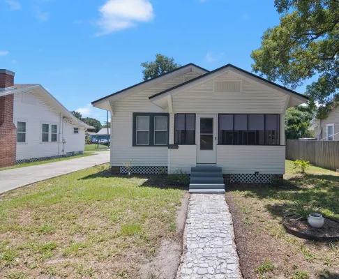 1921 Winter Garden home 22 min from Magic Kingdom & 15 min walking to Plant ST