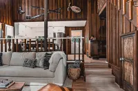 Holiday Getaway - 10 Mins. from Snow Valley Ski Resort 러닝 스프링즈 호텔