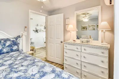 Oceanfront, Pristine 1br 1 Ba Condo, Relax And Rejuvenate By The Sea. Hotel in zona Bethany Beach Boardwalk