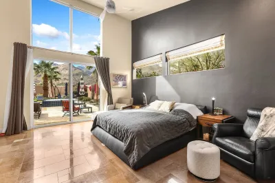 Luxury Palm Springs Retreat. Heated Pool, Spa & Stunning Mountain Views Hotel in zona Murray Canyon Trail