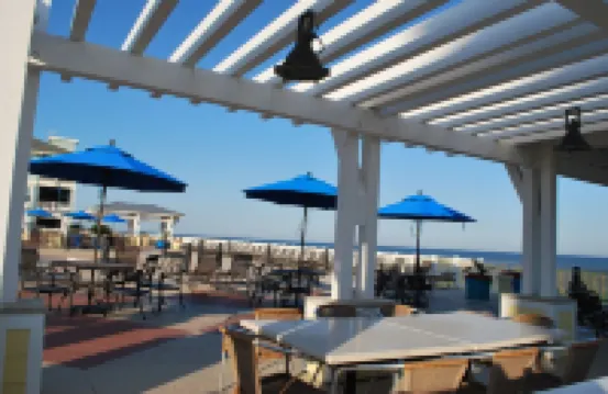 Beach front at Pointe West! Walk to the beach and all club amenities at PW!