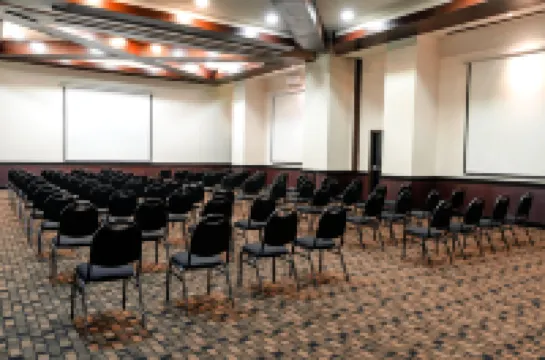 フィエスタ イン エクスプレス テピク