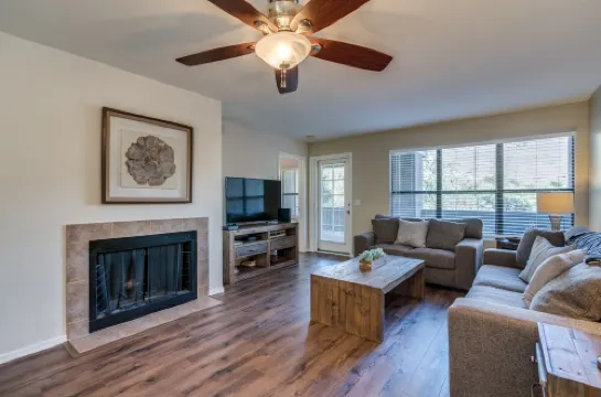 Luxury Ventana Canyon Condo