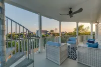 Great Fall/Winter Rates/Rooftop/Pool/Luxury/3 Minute to Beach/Near Sullivan's