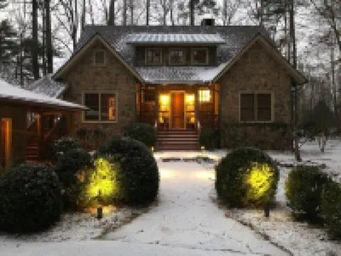 Luxury Mountain Home: Golf, HotTub, Mountains, Lake, and Trillium Club Amenities Hotels in Hamburg