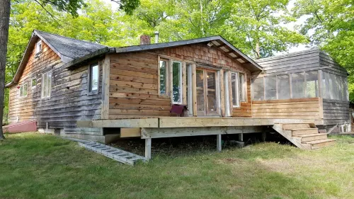 Cozy Lake Front Cabins perfect for  summer, fall and winter - Hytter