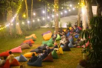Glamping Menoreh Hotel dekat Spot foto mudal