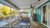 River Home with Huge Arcade, Hot Tub Kayaks, Mini Golf and Floating Pad, 80in TV