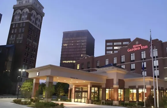 巴特爾斯維爾希爾頓花園酒店