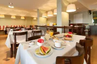 Aparthotel Trianon Recoleta Các khách sạn ở Buenos Aires