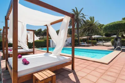 Hotel Na Taconera Hotels in Font de Sa Cala