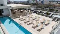 Holiday Inn QUERETARO ZONA KRYSTAL by IHG - Kolam Renang