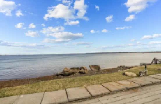 Luxury seaside retreat