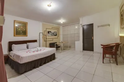 Resort Kebun Indah Hotel di Pondokmelati