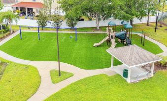 9 Mi to Apollo Beach: Riverview Getaway!