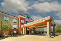 Holiday Inn Express & Suites Gadsden W-Near Attalla