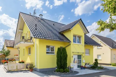 Pension Sieg Hotels near Red Baron