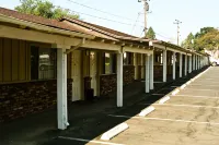 雲雀海岸度假村 - 停車場