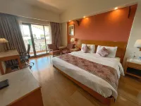 Acron Candolim Regina Hotels in Candolim