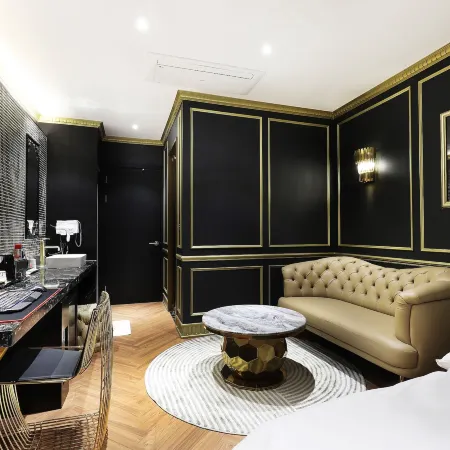 Mari Hotel Отели рядом с достопримечательностью «Стадион Пхаджу»