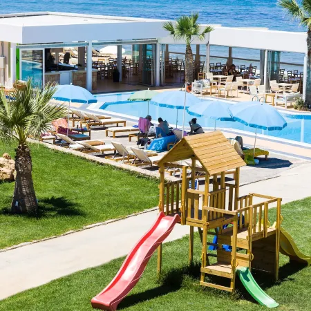 Theo Star Beach Hotel