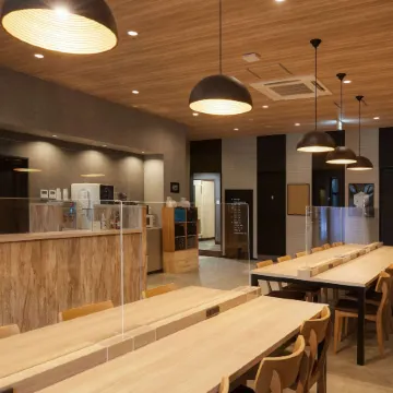 Cabin&Hotel Constant Naha Отели рядом с достопримечательностью «Замок Сури»