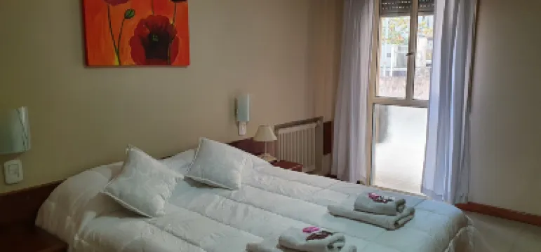 Hotel Aatrac Buenos Aires Hotels near Abasto Shopping