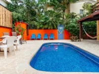 Nicely Priced Duplex in Surfside with Private Pool and AC in Every Room Hotels in Potrero