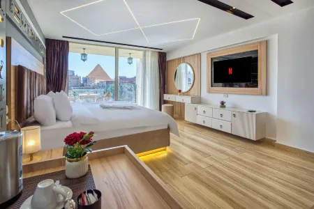 The Boulevard Sphinx Tower