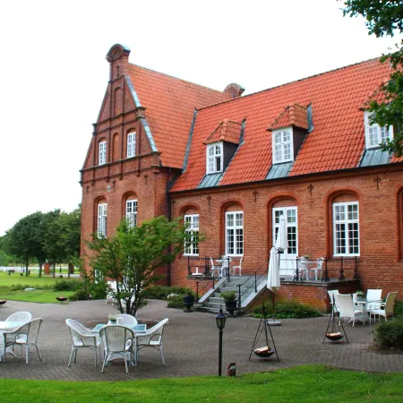 Sophiendal Manor