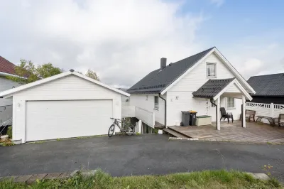 Lovly 4 Bedroom House Hotel a 
