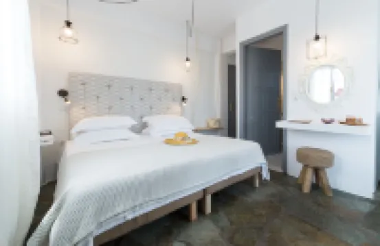 Evi Rooms