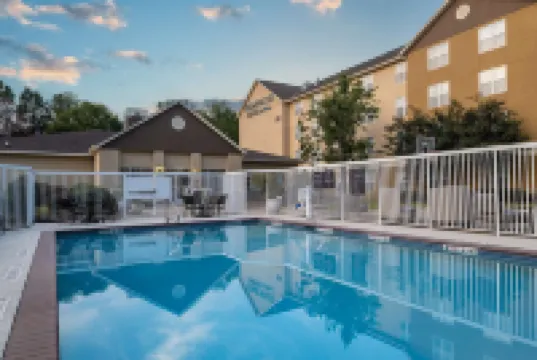 โฮมวูดสวีทส์ บายฮิลตัน มอนต์กอเมอรี