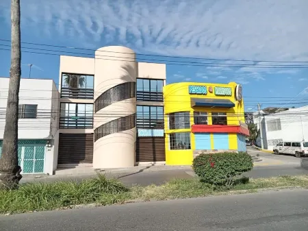 El Encanto Lofts Отели рядом с достопримечательностью «Casa mejia»