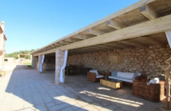 Grand Bleu Apartments & Villas