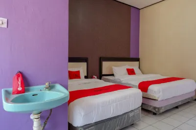 Hotel Nasional Hotel dekat DEPO MK
