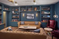 Hotel Ursa Hotels in Orono