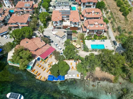 Akyaka Nehir Butik Otel Отели в г. Akcapinar