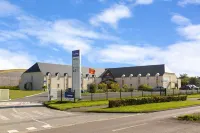 The Originals City Hôtel Acadine le Neubourg Hotels in Eure
