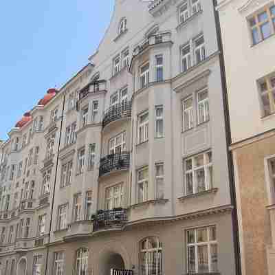 Residence Bílkova Hotel Exterior