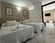Hotel Avenida Hotels in Vélez-Málaga