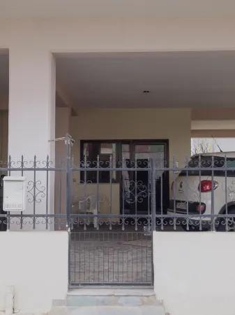 Charming Trikala Apartment with Garden & Central Heating