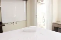 Nice and Elegant Studio Apartment at Mustika Golf Residence Hôtels à : North Cikarang