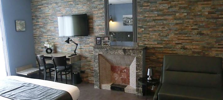 Hotel Sur le Quai Hotels in Pyrenees-Orientales