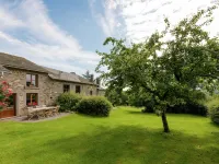 Cottage in Baneux Near Forest & Barbecue