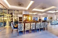 Dolphin Coast Yolo Spaces - the White House Boutique Villa