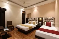 Hotel Amrit Near Old Delhi Railway Station Hotels in Kailash Colony