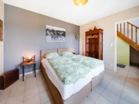 Countryside Holiday Home in Mohiville with Terrace Hôtels à proximité de la Natoye