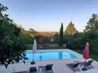 Domaine les Feuillants Hotels in Sepmes