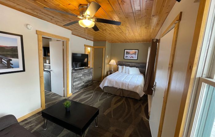 Estes Mountain Inn
